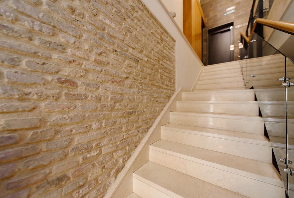 1E Azofaifo St Apartment เซบีญา ภายนอก รูปภาพ